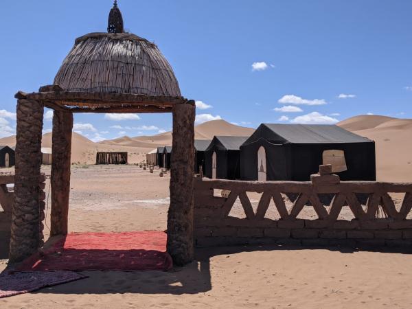 Desert Marocain : Bivouac Erg Chegaga 