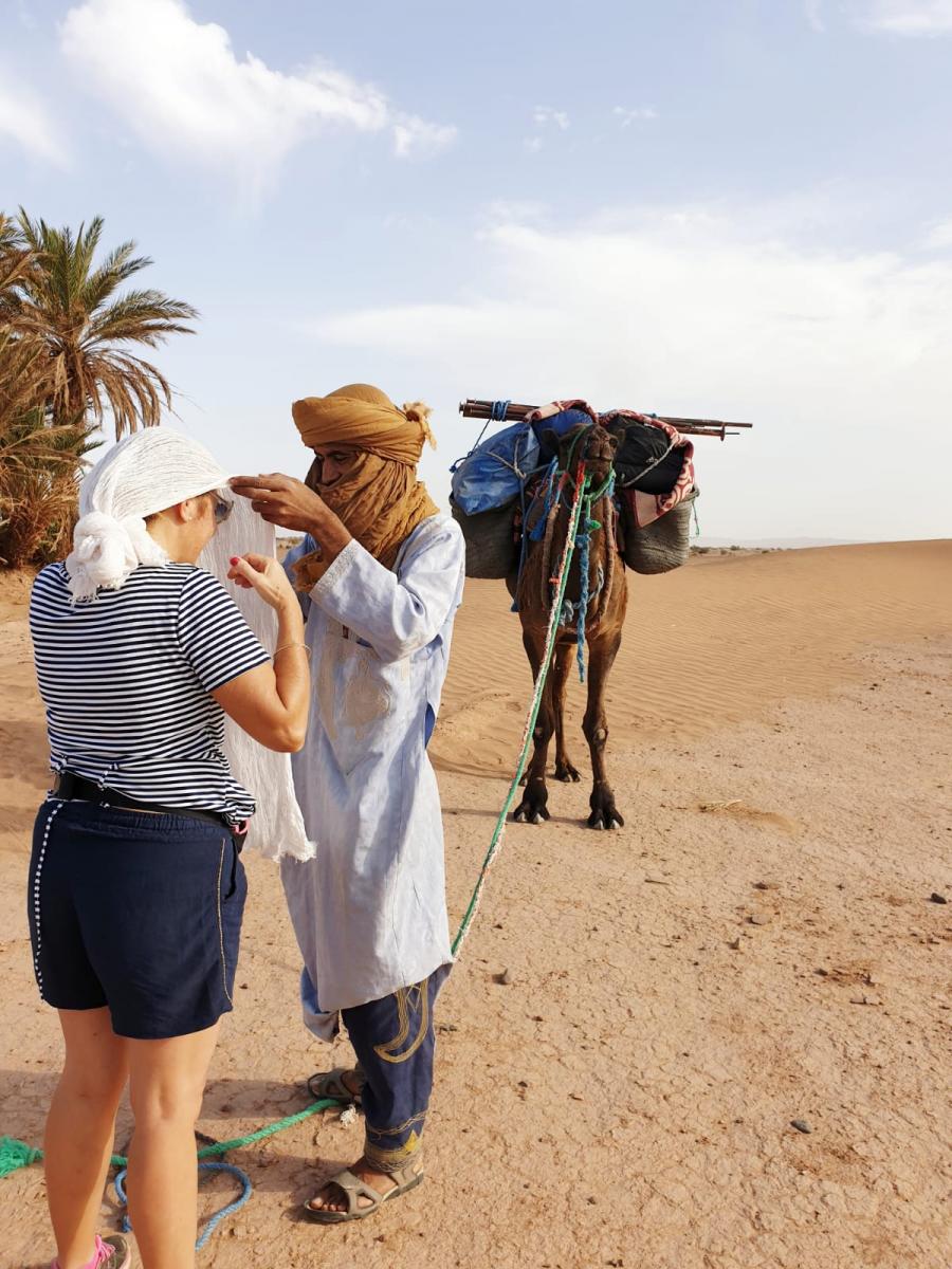 Desert Marocain : Voyage dans le desert en dromadaire et 4x4 3 jours dans desert